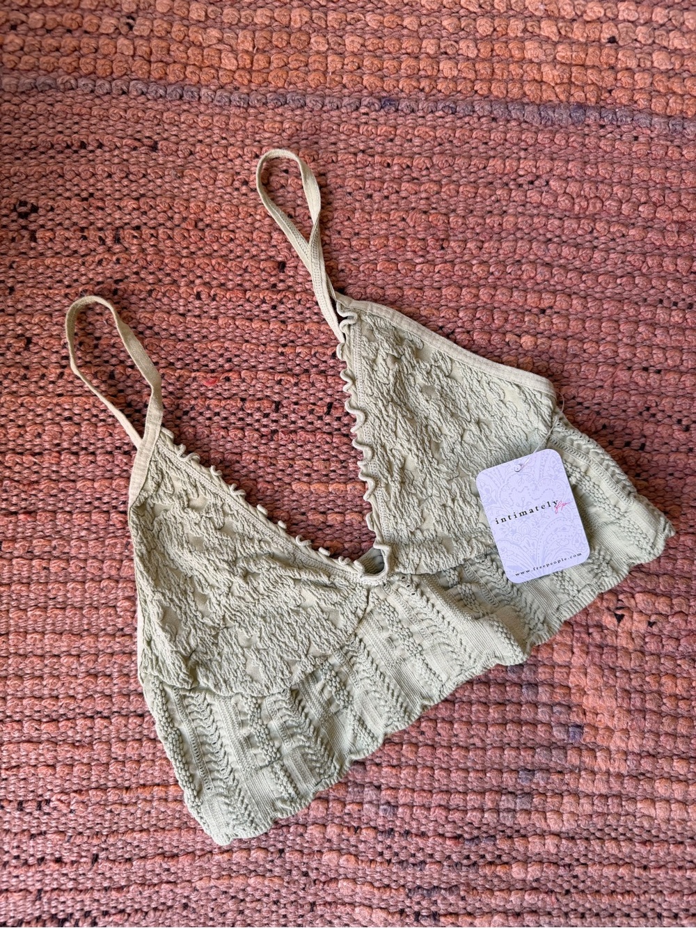 Heirloom Seamless Longline V-Neck Bralette NWT - Picture 5 of 8